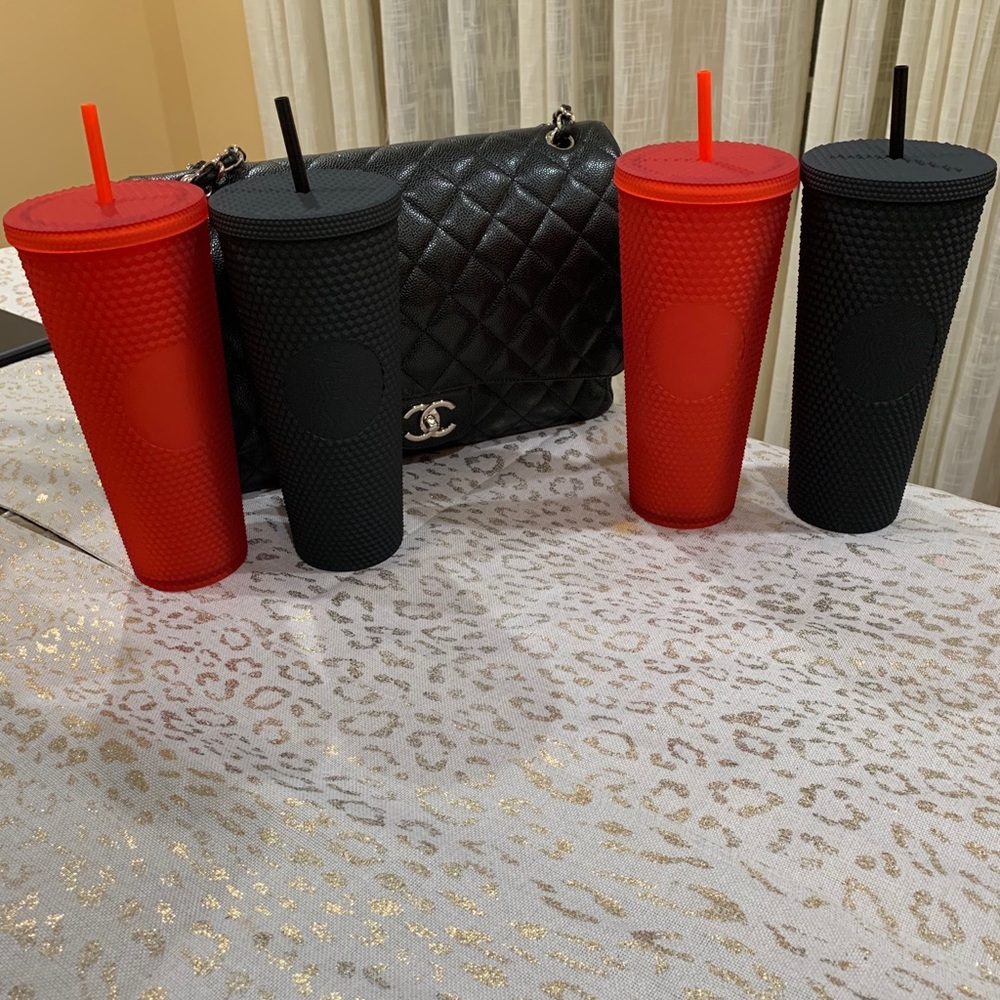 Starbucks Matte Studded Tumbler in Black